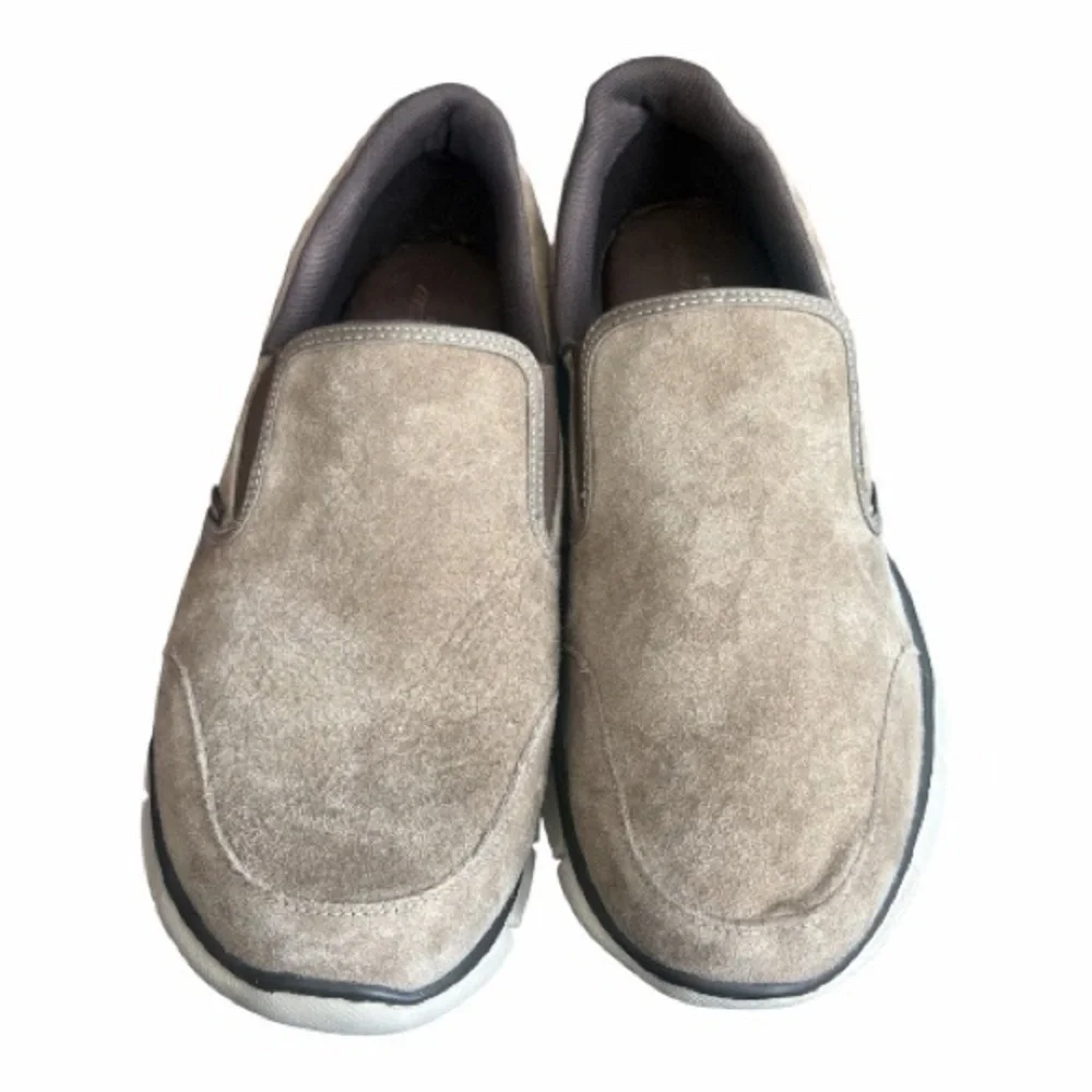 Skechers Suede Men's Beige Memory Foam Slip-On Loafers Size 12 NWOT - Picture 6 of 7